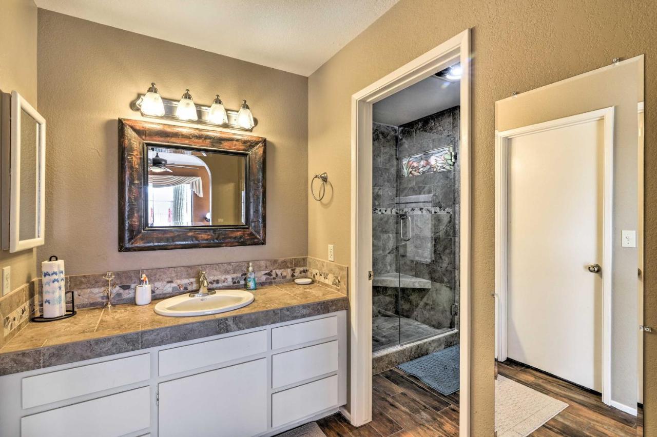 Bullhead City Home With Private Pool, Hot Tub And View Extérieur photo